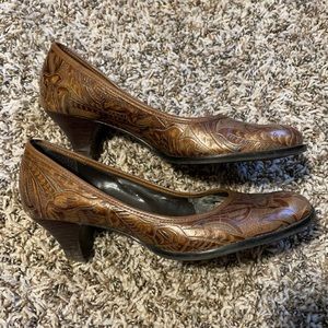 Carved leather kitten heels